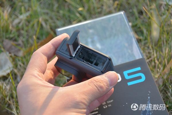 评GoPro Hero5 Black/Session 防水4K还能声控